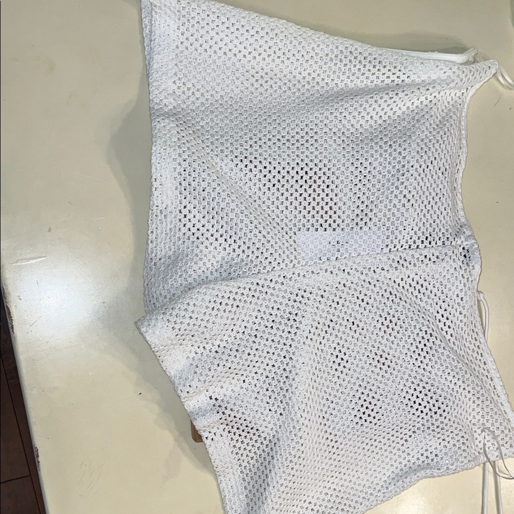Molly Bracken White Knit Top and Shorts Ensemble Swim Cover up Sz L - Picture 11 of 11